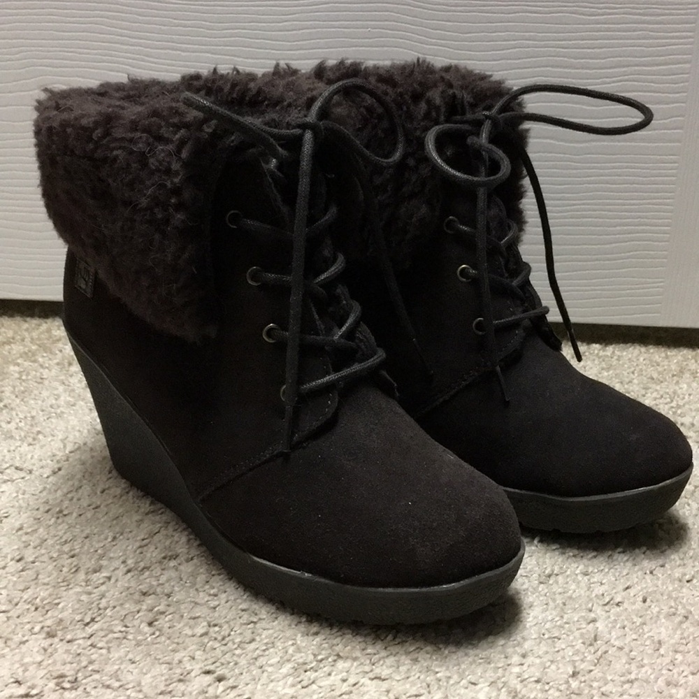 Wedge boots with wool blend and sheepskin